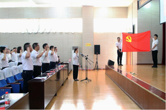 市人大常委会举行庆祝建党100周年歌咏会(1)999.png